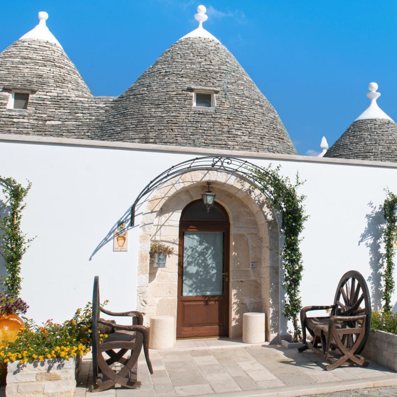 Bed And Breakfast Trulli San Leonardo Алберобело Екстериор снимка